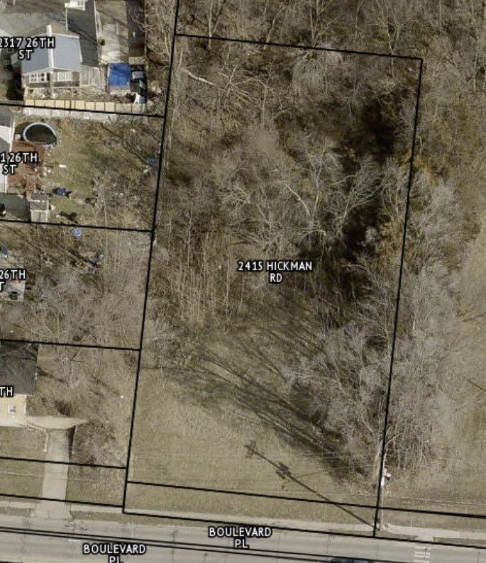 2415 Hickman Rd, Des Moines, IA 50310