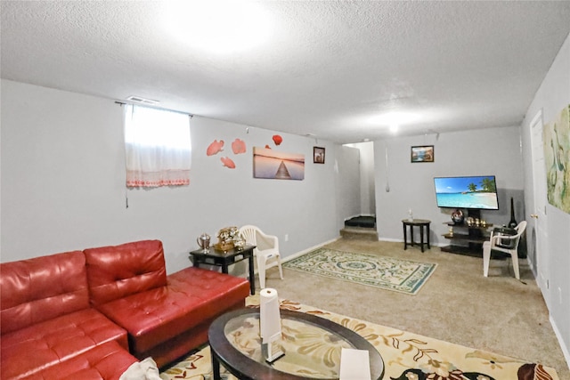 1424 Cleveland Ave, Des Moines, IA 50316 - carpeted living room with a textured ceiling