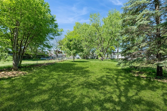 820 Main St, Norwalk, IA 50211 - view of yard
