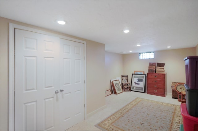 basement with recessed lighting, carpet floors, and baseboards
