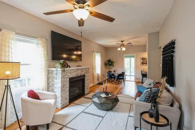 828 25th St, Des Moines, IA 50312 - photo 3
