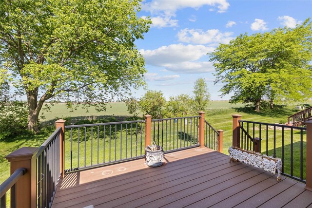4400 132nd St, Urbandale, IA 50323 - deck with a lawn
