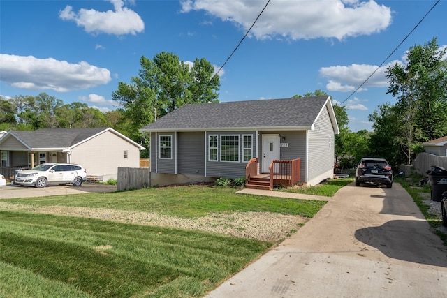208 Mckinley Ave, Des Moines, IA 50315 - bungalow-style home with concrete driveway