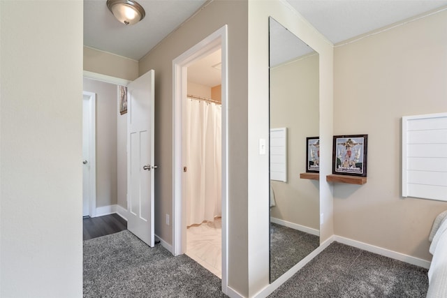 208 Mckinley Ave, Des Moines, IA 50315 - hallway with carpet and baseboards