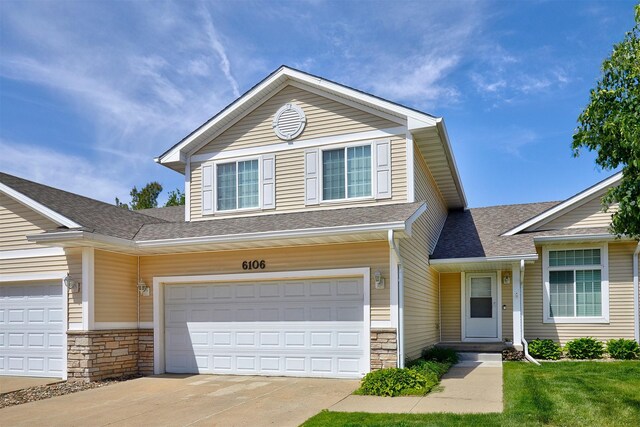 6106 Pinewood Ct, Johnston, IA 50131 - photo 1