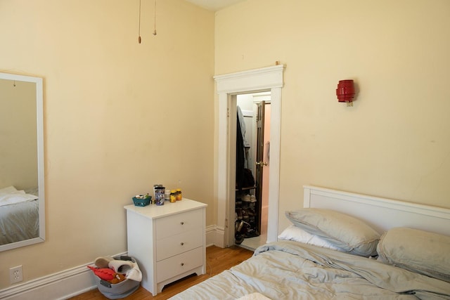 1143 27th St, Des Moines, IA 50311 - bedroom featuring light wood finished floors