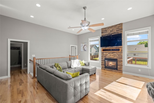 913 SE Trail Ridge Rd, Grimes, IA 50111 - living area featuring healthy amount of natural light, ceiling fan, light wood-style floors, and recessed lighting