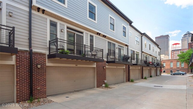 201 Grand Ave Unit 109, Des Moines, IA 50309 - view of street