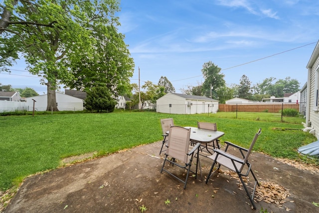 1803 62nd St, Des Moines, IA 50322 - view of yard featuring a patio area and outdoor dining area