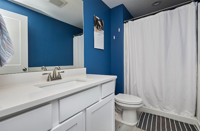 1917 Southbridge Dr, Adel, IA 50003 - full bathroom featuring vanity and curtained shower