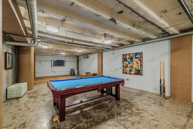 112 11th St Unit 506, Des Moines, IA 50309 - playroom featuring pool table and unfinished concrete floors