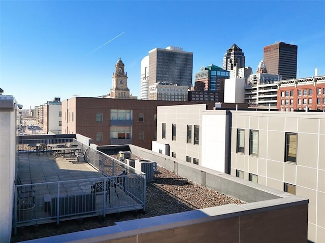 119 4th St Unit 102, Des Moines, IA 50309 - skyline view