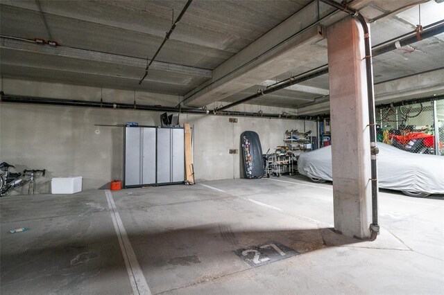 119 4th St Unit 102, Des Moines, IA 50309 - view of parking garage