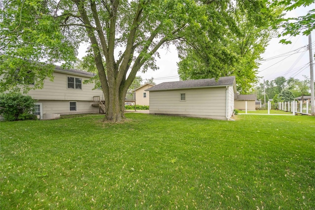 406 SE Trilein Dr, Ankeny, IA 50021 - view of yard