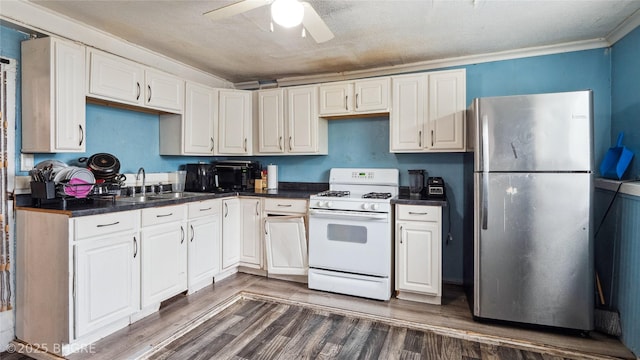 124 E Olinda Ave, Des Moines, IA 50315 - photo 9