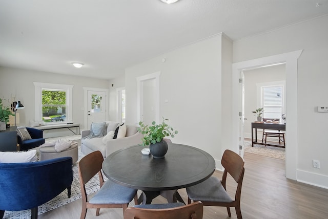 1519 Searle St, Des Moines, IA 50317 - dining area featuring light wood-style flooring and an office area