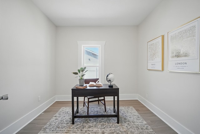 1519 Searle St, Des Moines, IA 50317 - office area with wood finished floors