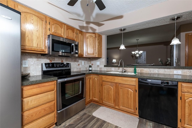 8144 Dellwood Dr, Urbandale, IA 50322 - photo 7