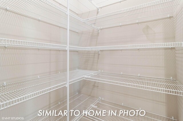 2540 E 50th Ct, Des Moines, IA 50317 - photo 14
