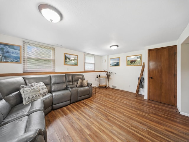 5180 NW 64th Pl, Johnston, IA 50131 - living area with wood finished floors and baseboards