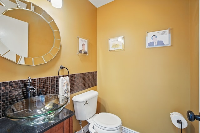 6173 Pommel Pl, West Des Moines, IA 50266 - half bathroom with toilet and vanity