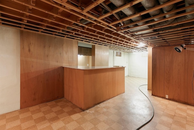2700 Dosh Rd, Des Moines, IA 50310 - finished basement with light floors and a dry bar