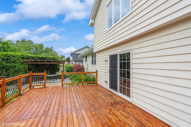 4337 Park Ct, Urbandale, IA 50322 - view of wooden deck