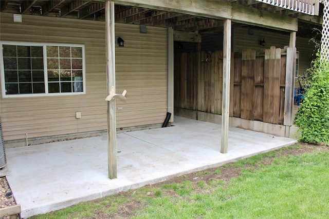 730 Kitterman Cir, Norwalk, IA 50211 - view of patio