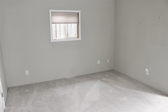 730 Kitterman Cir, Norwalk, IA 50211 - empty room featuring carpet