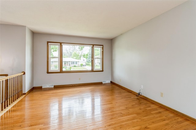 602 SE 7th St, Ankeny, IA 50021 - unfurnished room featuring light wood-style flooring and baseboards