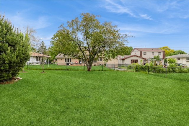 602 SE 7th St, Ankeny, IA 50021 - view of yard