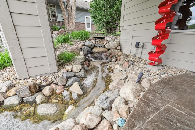 1176 Glen Oaks Dr, West Des Moines, IA 50266 - exterior view