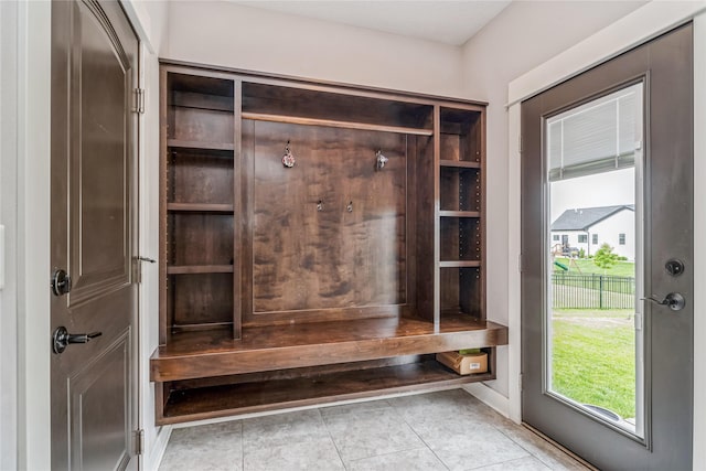 2658 SW 20th Cir, Ankeny, IA 50023 - mudroom featuring light tile patterned floors and baseboards