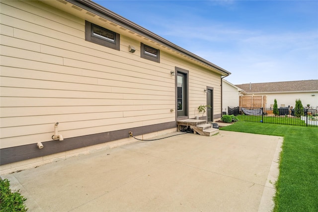 2658 SW 20th Cir, Ankeny, IA 50023 - rear view of house featuring a patio