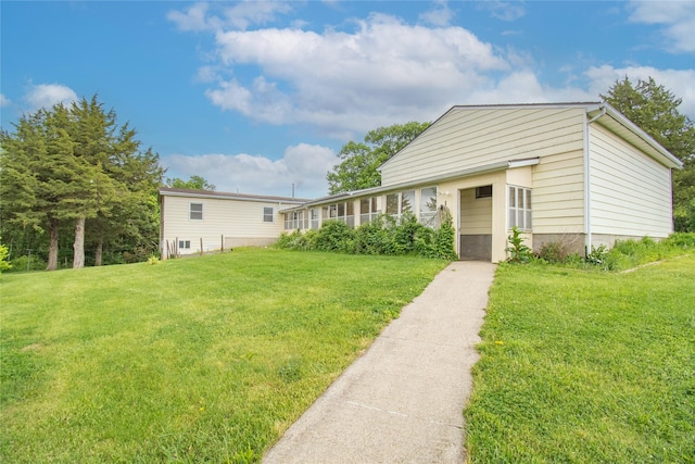 17954 510th St, Chariton, IA 50049