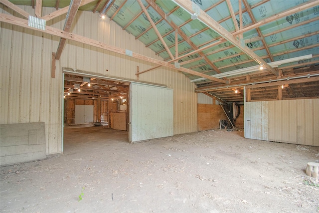 17954 510th St, Chariton, IA 50049