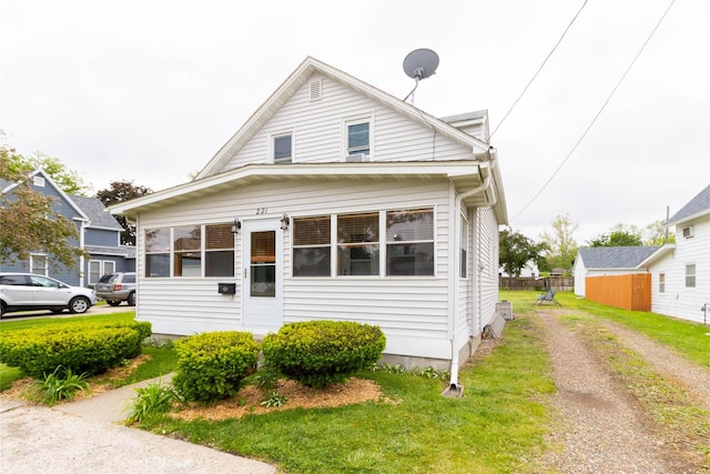 221 W Division St, Colfax, IA 50054 - view of front facade
