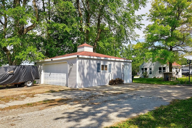 623 W Front St, Stuart, IA 50250 - view of garage