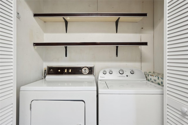 807 Center St, Grinnell, IA 50112 - washroom featuring separate washer and dryer