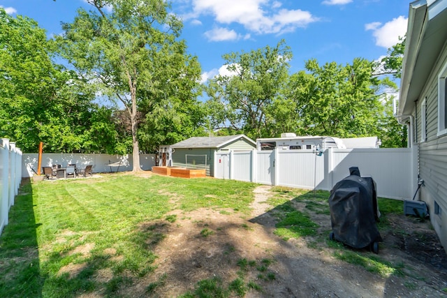 1516 57th Pl, Des Moines, IA 50311 - view of yard