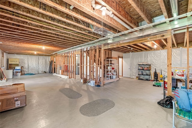 6814 Aubrey Ct, Johnston, IA 50131 - view of unfinished basement