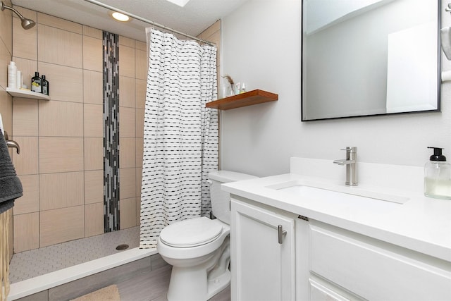 4670 Meadow Valley Dr, West Des Moines, IA 50265 - full bath featuring vanity, a tile shower, and toilet