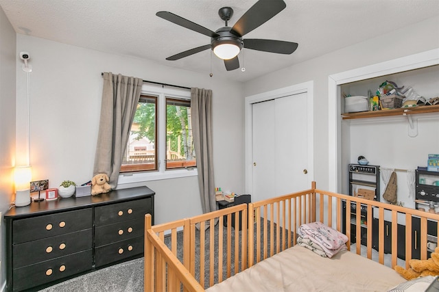 4670 Meadow Valley Dr, West Des Moines, IA 50265 - bedroom with ceiling fan