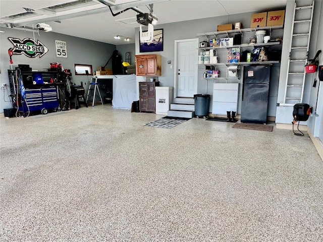 1008 Pine Brooke Ct, Clear Lake, IA 50428 - view of garage