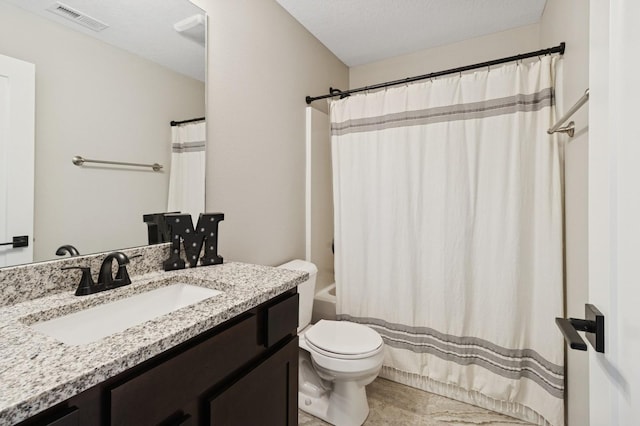 247 Red Oak Ct, Norwalk, IA 50211 - full bath with vanity, toilet, and shower / bath combo