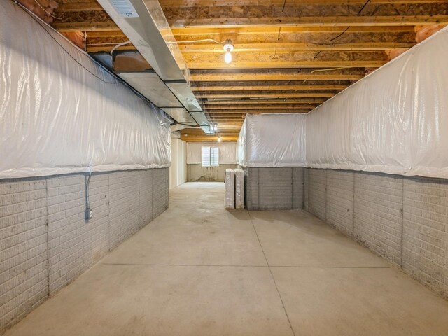 13106 Tanglewood Dr, Urbandale, IA 50323 - photo 16