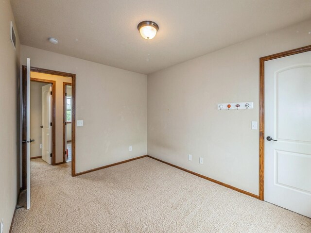 13106 Tanglewood Dr, Urbandale, IA 50323 - photo 27