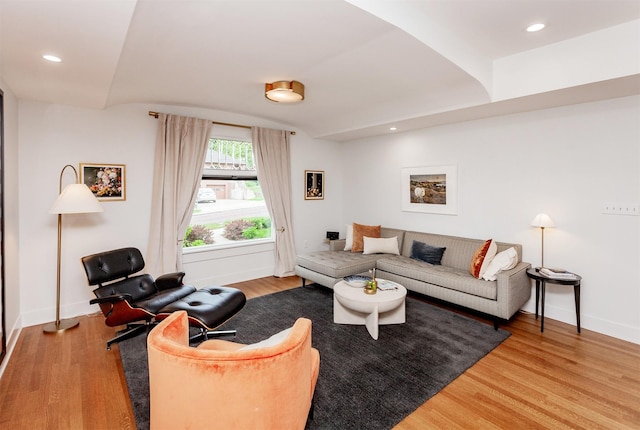 2606 Forest Dr, Des Moines, IA 50312 - living area with wood finished floors and recessed lighting