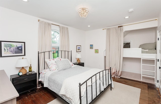 2606 Forest Dr, Des Moines, IA 50312 - bedroom featuring wood finished floors and recessed lighting