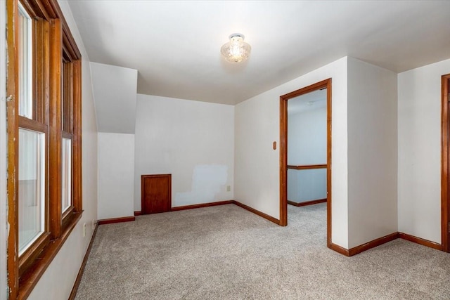 862 40th Pl, Des Moines, IA 50312 - bonus room with carpet floors and baseboards